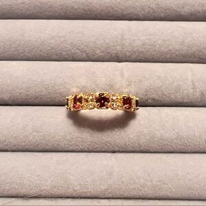 ⭐️3/$25⭐️ NEW Gold Ruby Color Stone Band